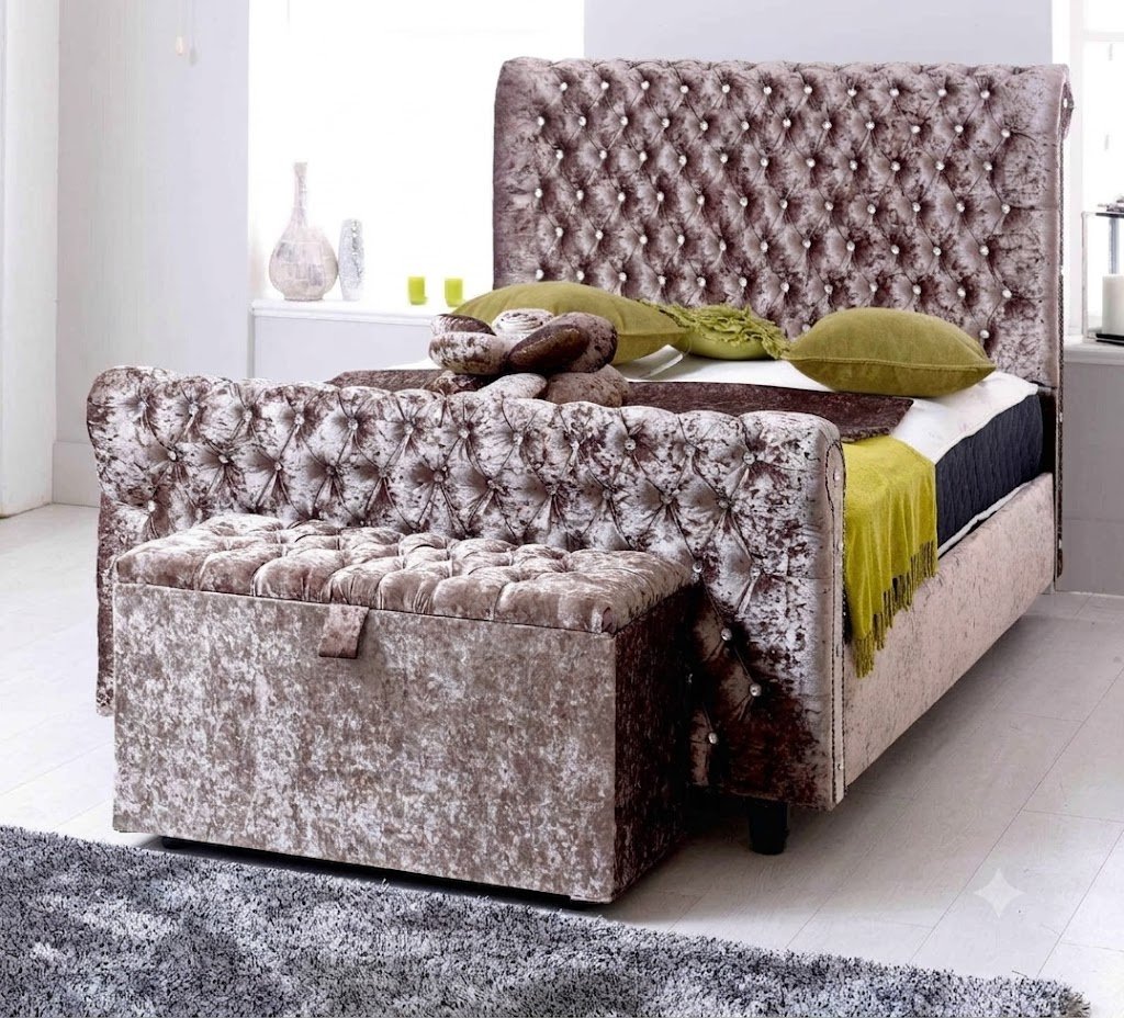 Barker Chesterfield Bed - Image 2