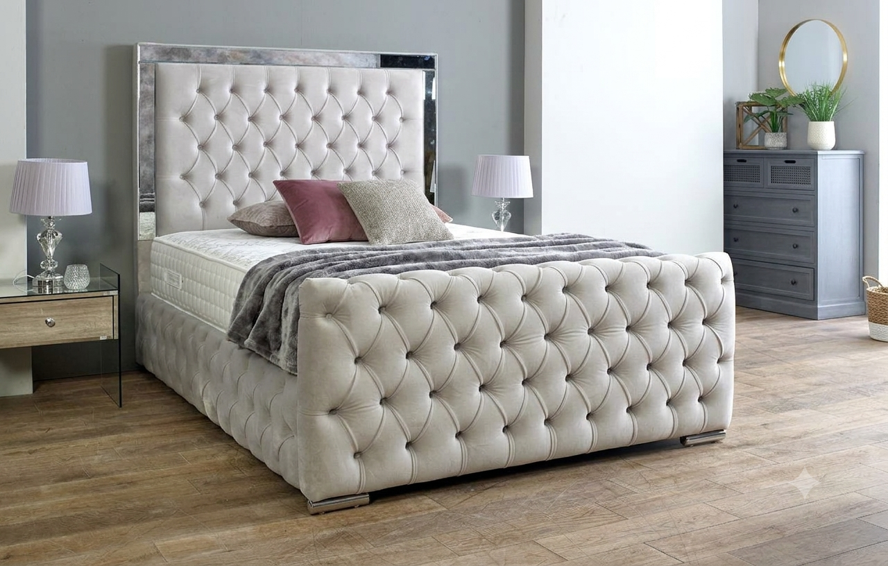 Chesterfield Mirror Bed - Image 4