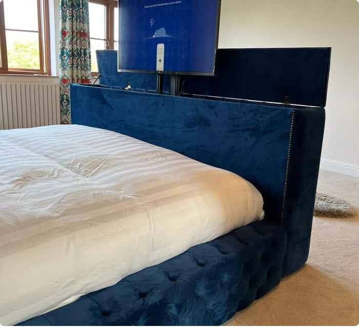 Ambassador TV Bed - Image 2